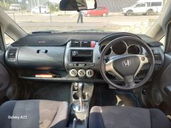 Сүрөт унаа Honda Fit