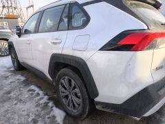 Photo of the vehicle Toyota RAV4