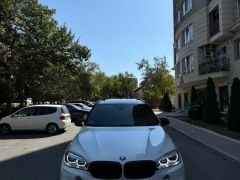 Photo of the vehicle BMW X5