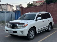 Фото авто Toyota Land Cruiser