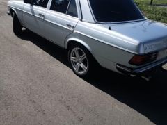 Фото авто Mercedes-Benz W123