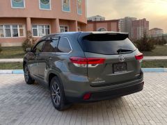 Фото авто Toyota Highlander