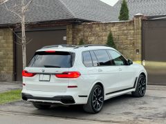 Сүрөт унаа BMW X7