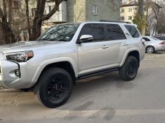 Сүрөт унаа Toyota 4Runner