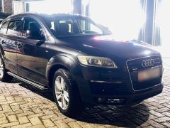 Сүрөт унаа Audi Q7