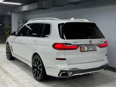 Фото авто BMW X7