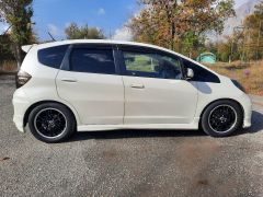 Фото авто Honda Fit