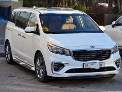 Фото авто Kia Carnival