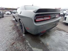 Photo of the vehicle Dodge Challenger