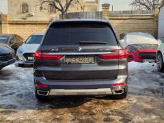 Сүрөт унаа BMW X7