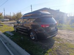 Фото авто Kia Carnival