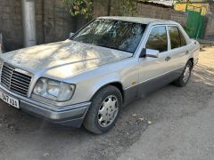 Фото авто Mercedes-Benz W124