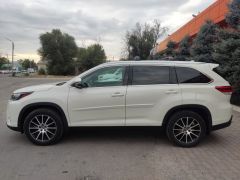 Фото авто Toyota Highlander