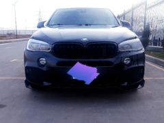 Photo of the vehicle BMW X5