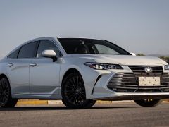 Фото авто Toyota Avalon