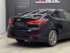 Photo of the vehicle Hyundai Elantra