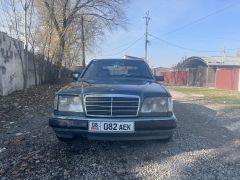 Фото авто Mercedes-Benz W124