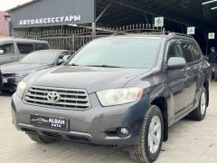 Photo of the vehicle Toyota Highlander