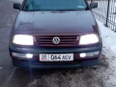 Фото авто Volkswagen Vento