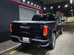 Фото авто GMC Sierra