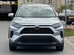 Сүрөт унаа Toyota RAV4