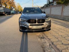 Photo of the vehicle BMW X5