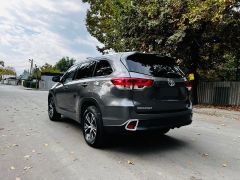 Фото авто Toyota Highlander