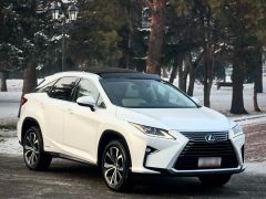 Photo of the vehicle Lexus RX