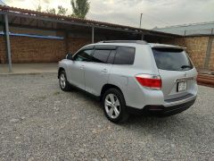 Сүрөт унаа Toyota Highlander