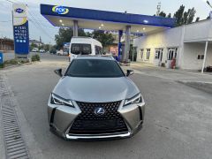 Photo of the vehicle Lexus UX