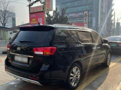 Сүрөт унаа Kia Carnival