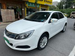 Фото авто BYD E5