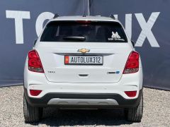 Photo of the vehicle Chevrolet Trax