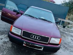 Photo of the vehicle Audi 100