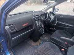 Фото авто Honda Stream