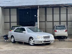 Photo of the vehicle Mercedes-Benz E-Класс