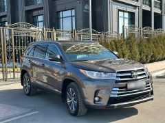 Сүрөт унаа Toyota Highlander