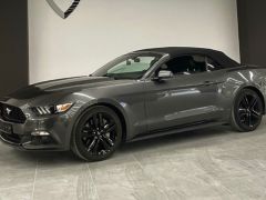 Photo of the vehicle Ford Mustang