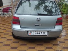 Photo of the vehicle Volkswagen Golf