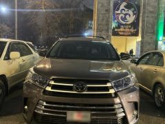 Фото авто Toyota Highlander