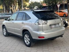 Photo of the vehicle Lexus RX