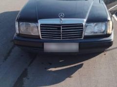 Photo of the vehicle Mercedes-Benz W124