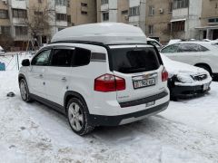 Photo of the vehicle Chevrolet Orlando