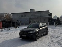 Фото авто BMW X7