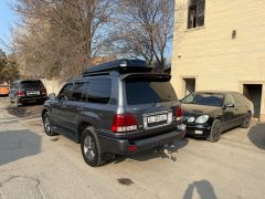 Photo of the vehicle Lexus LX