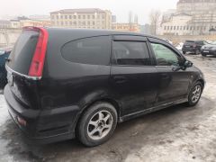 Фото авто Honda Stream