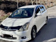 Сүрөт унаа Toyota Wish