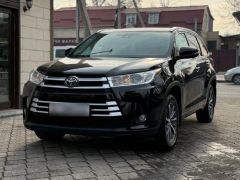 Сүрөт унаа Toyota Highlander