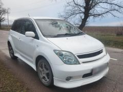 Photo of the vehicle Toyota Ist