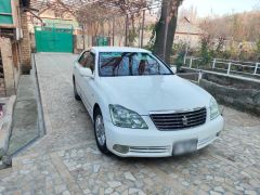 Сүрөт унаа Toyota Crown